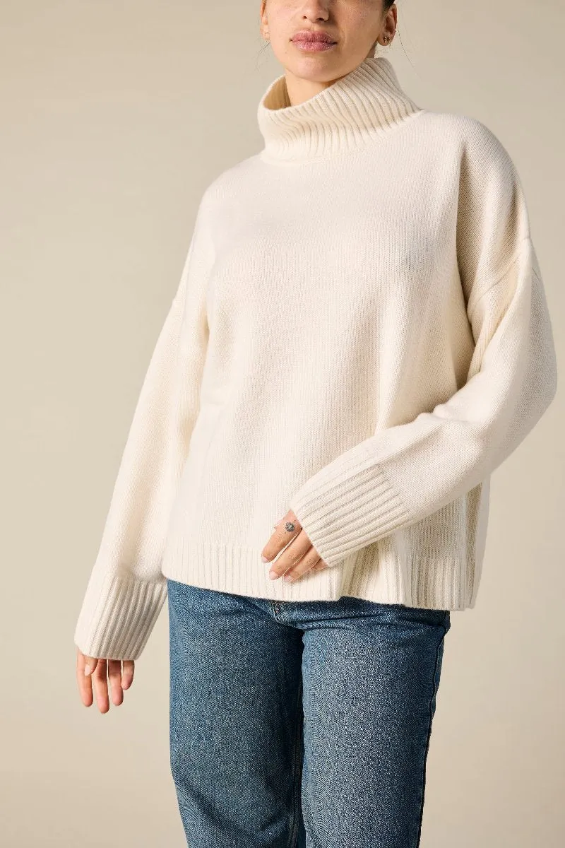 Cashmere Sunday Sweater in Winter White