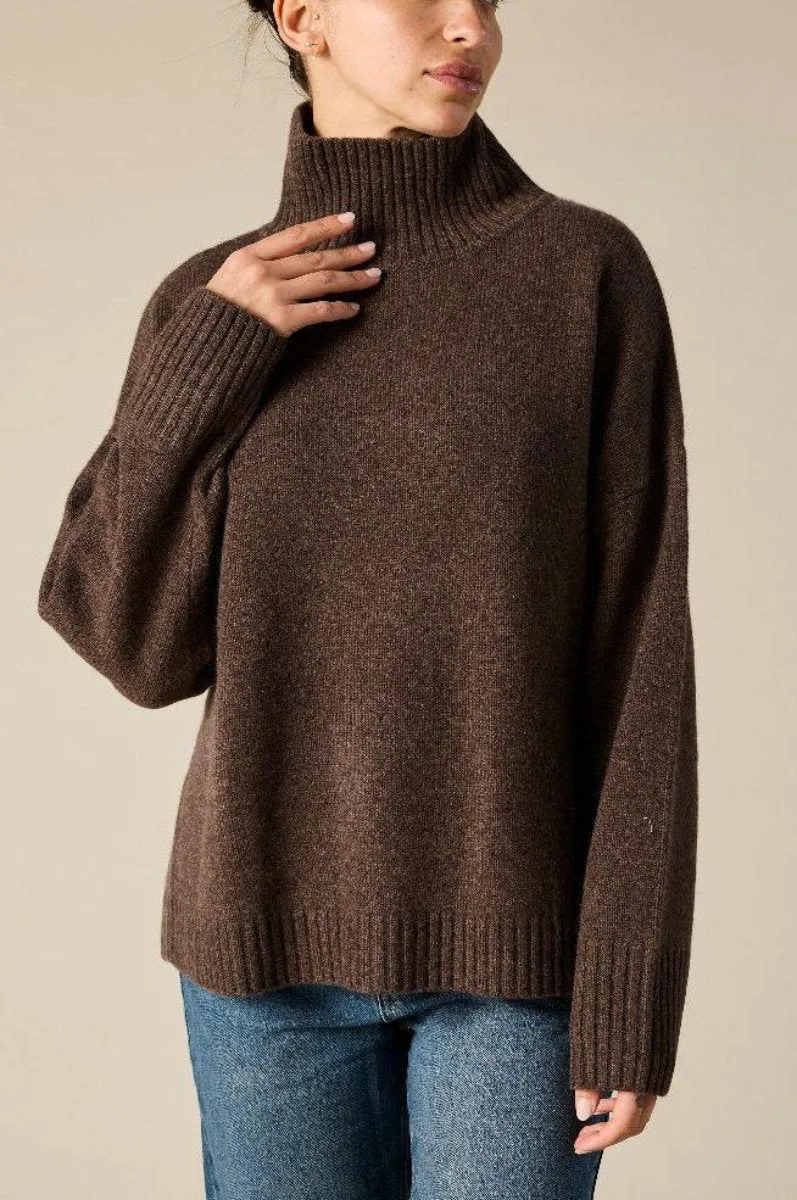 Cashmere Sunday Sweater in Woodland Brown (low stock)