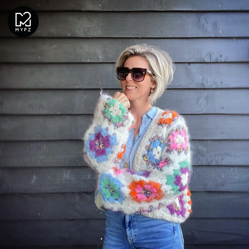 Crochet kit - MYPZ Dreamy Granny square bomber cardigan Off White (ENG-NL-DE-ES)