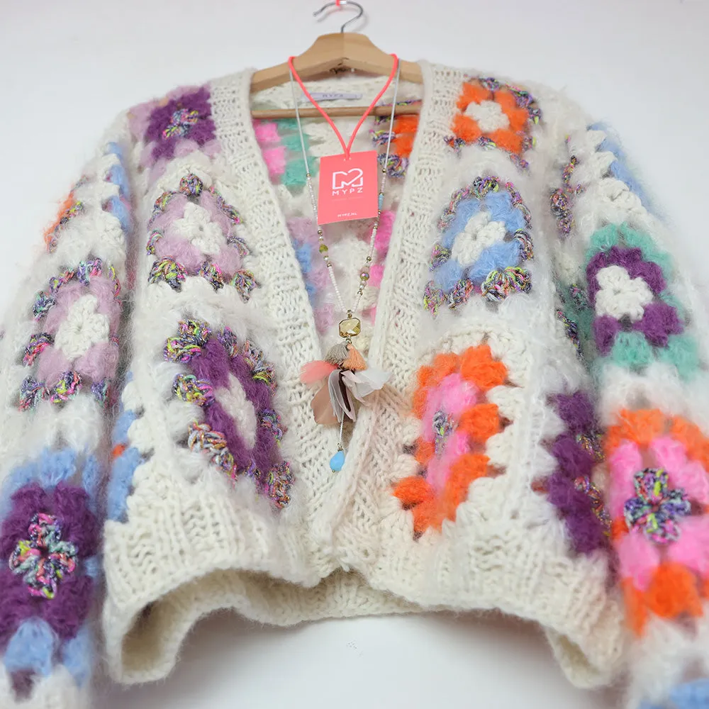 Crochet kit - MYPZ Dreamy Granny square bomber cardigan Off White (ENG-NL-DE-ES)