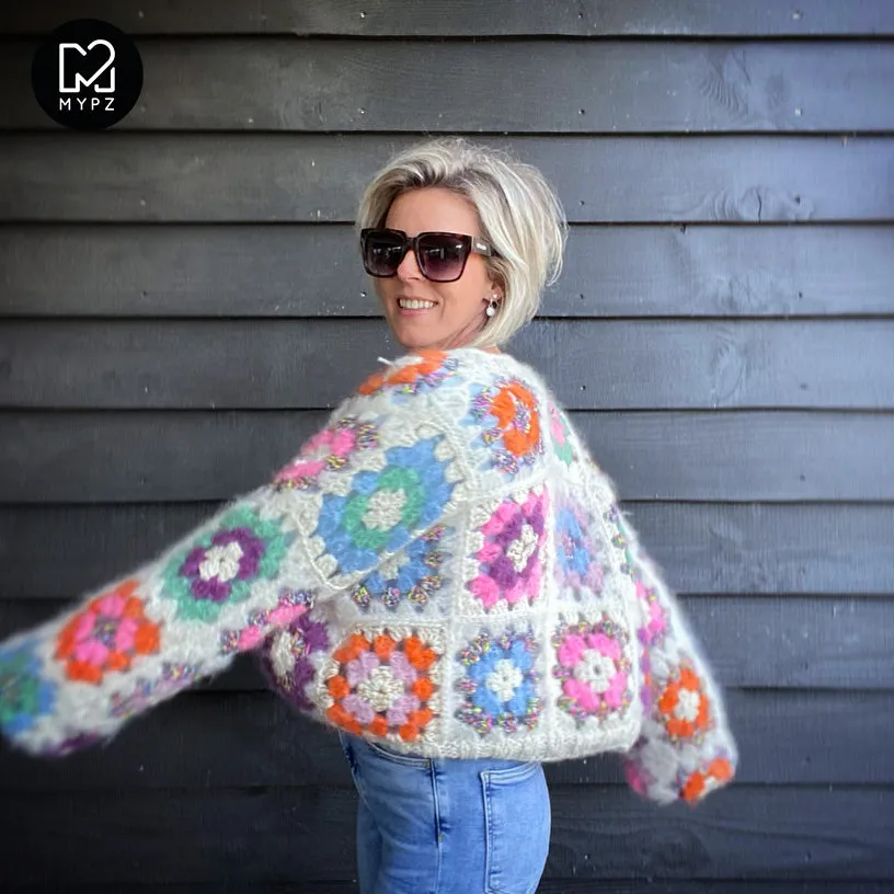 Crochet kit - MYPZ Dreamy Granny square bomber cardigan Off White (ENG-NL-DE-ES)