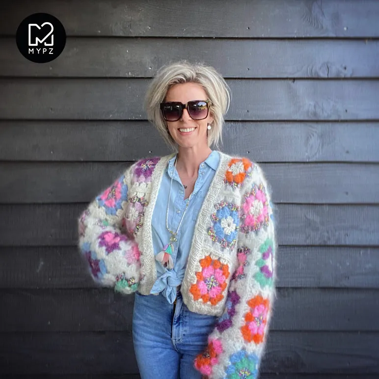 Crochet kit - MYPZ Dreamy Granny square bomber cardigan Off White (ENG-NL-DE-ES)