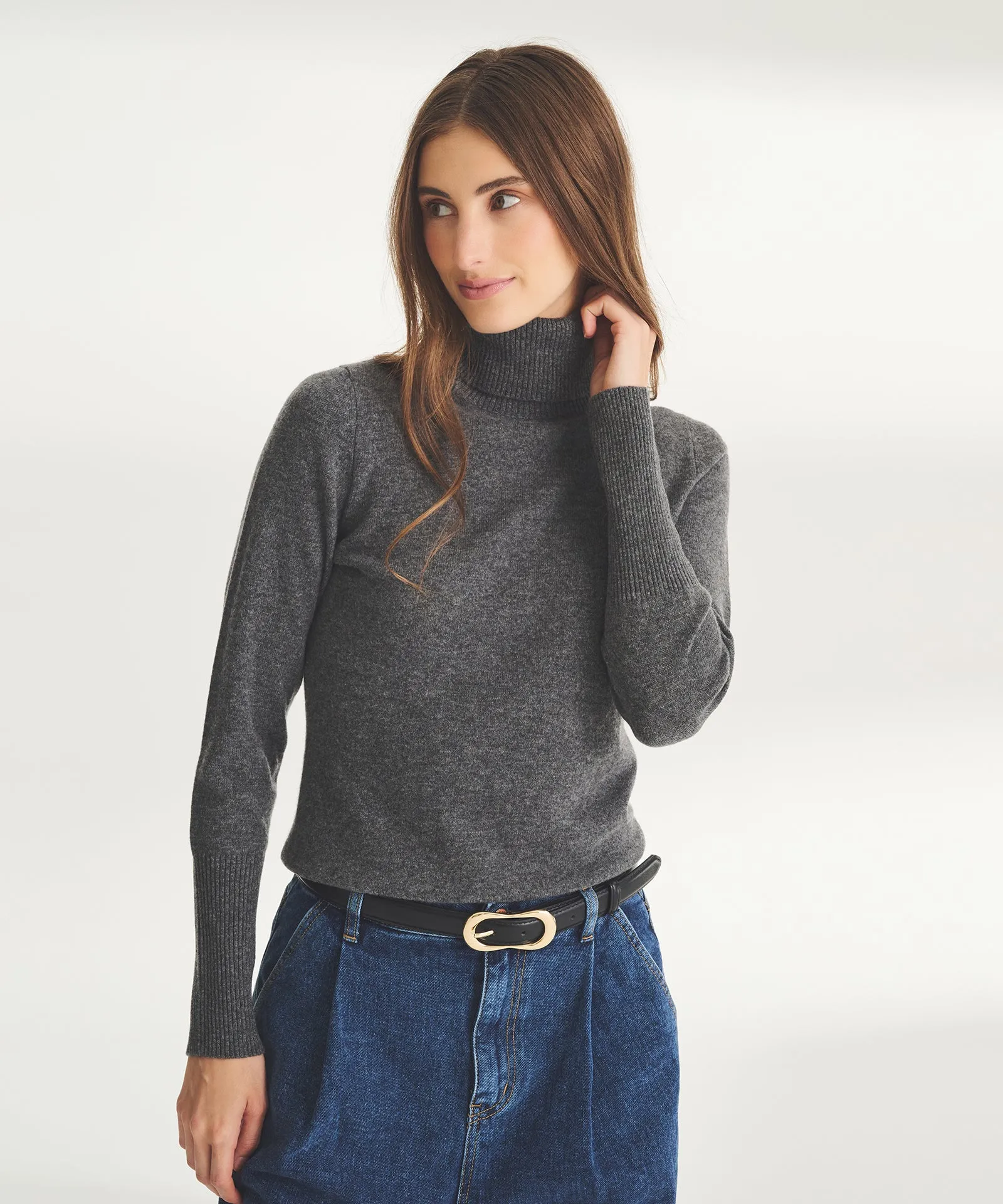 Signature Cashmere Classic Turtleneck