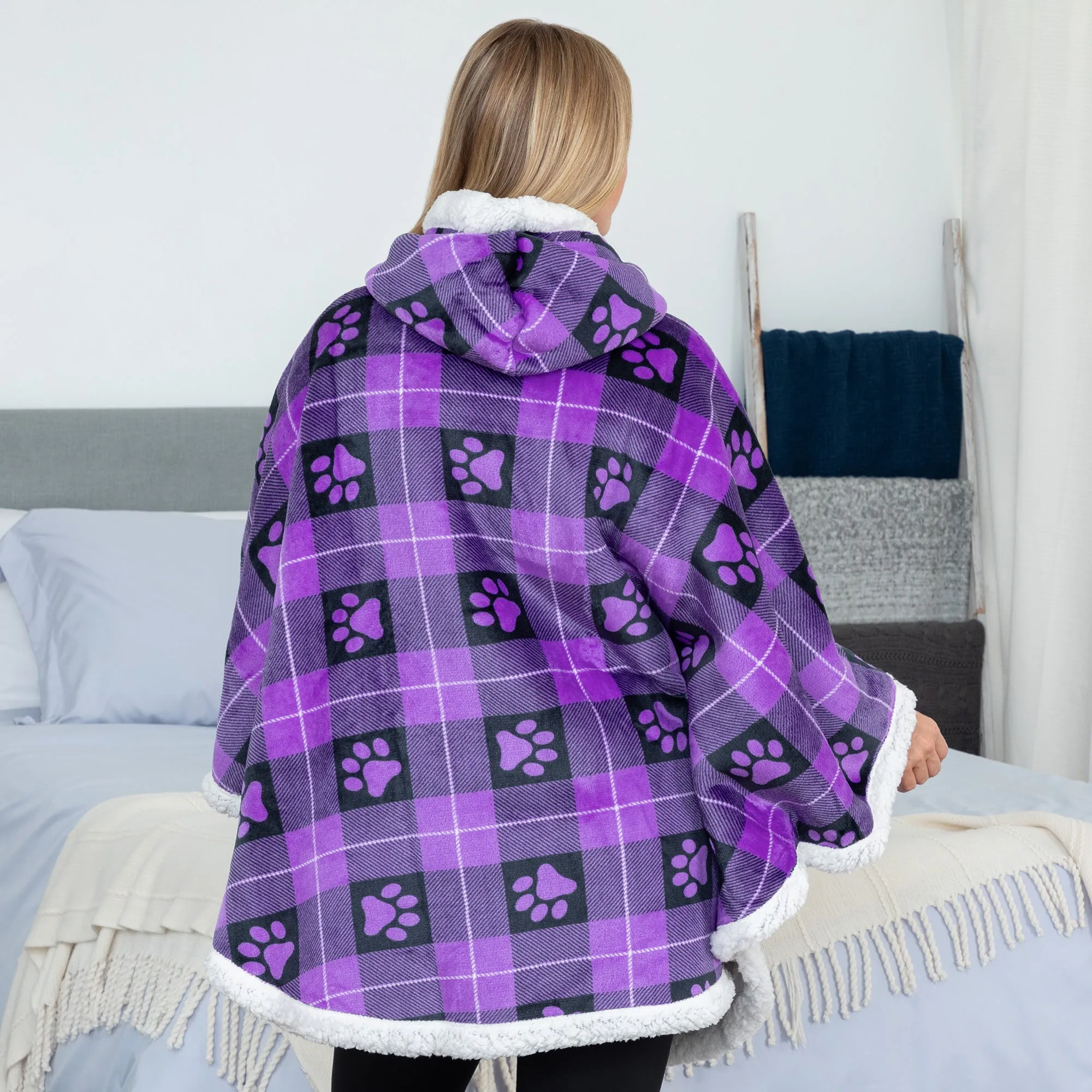 Super Cozy&trade; Paw Print Blanket Hoodie Cape